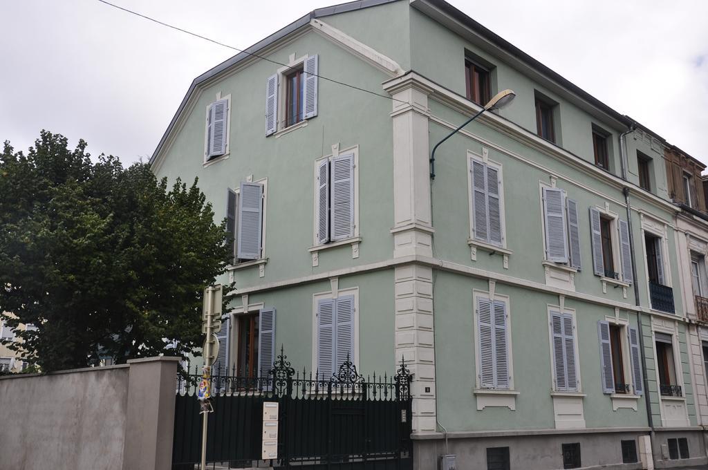 Le Grand Charpentier Apartment Mulhouse Exterior foto